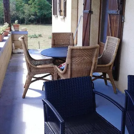 Apartment With 2 Bedrooms In Le Bugue With Private Pool Furnished Garden And Wifi 10 Km From The Beach *